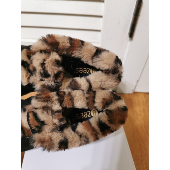 Bzees Golden Faux Fur Fashion Shootie (Women's) - Black - Size 9 M - Picture 13 of 16